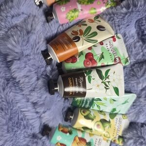 8 Hand Cream Set - Assorted